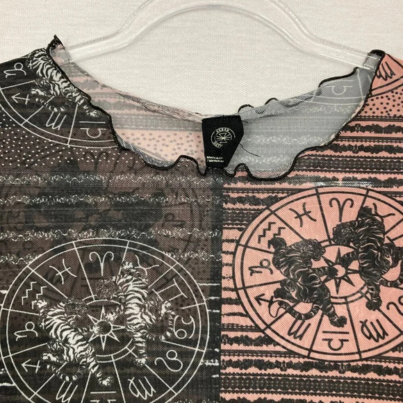Urban Outfitters Astrology Zodia Boho Print Mesh Crop Top Small - Picture 3 of 11